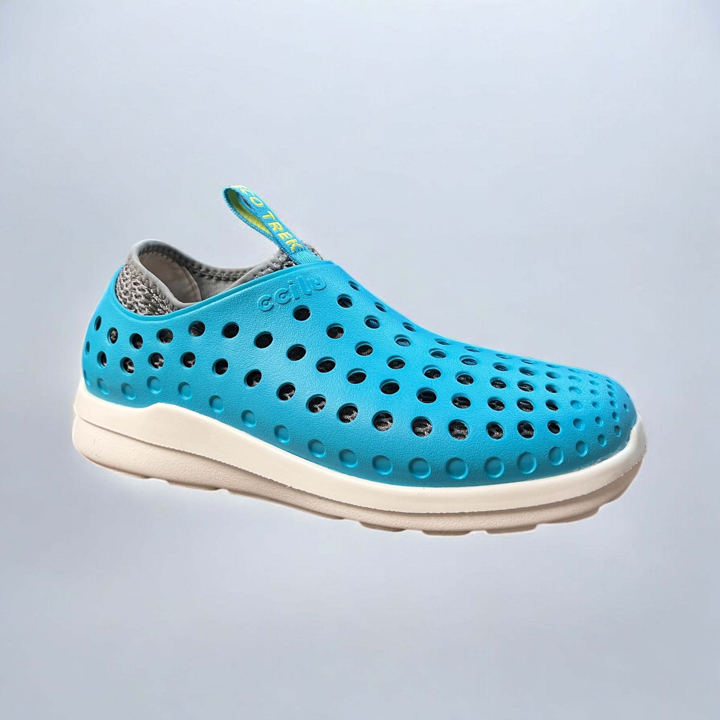 rubber shoes that one can tread water with EcoTrek 3-in-1 Convertible water shoe