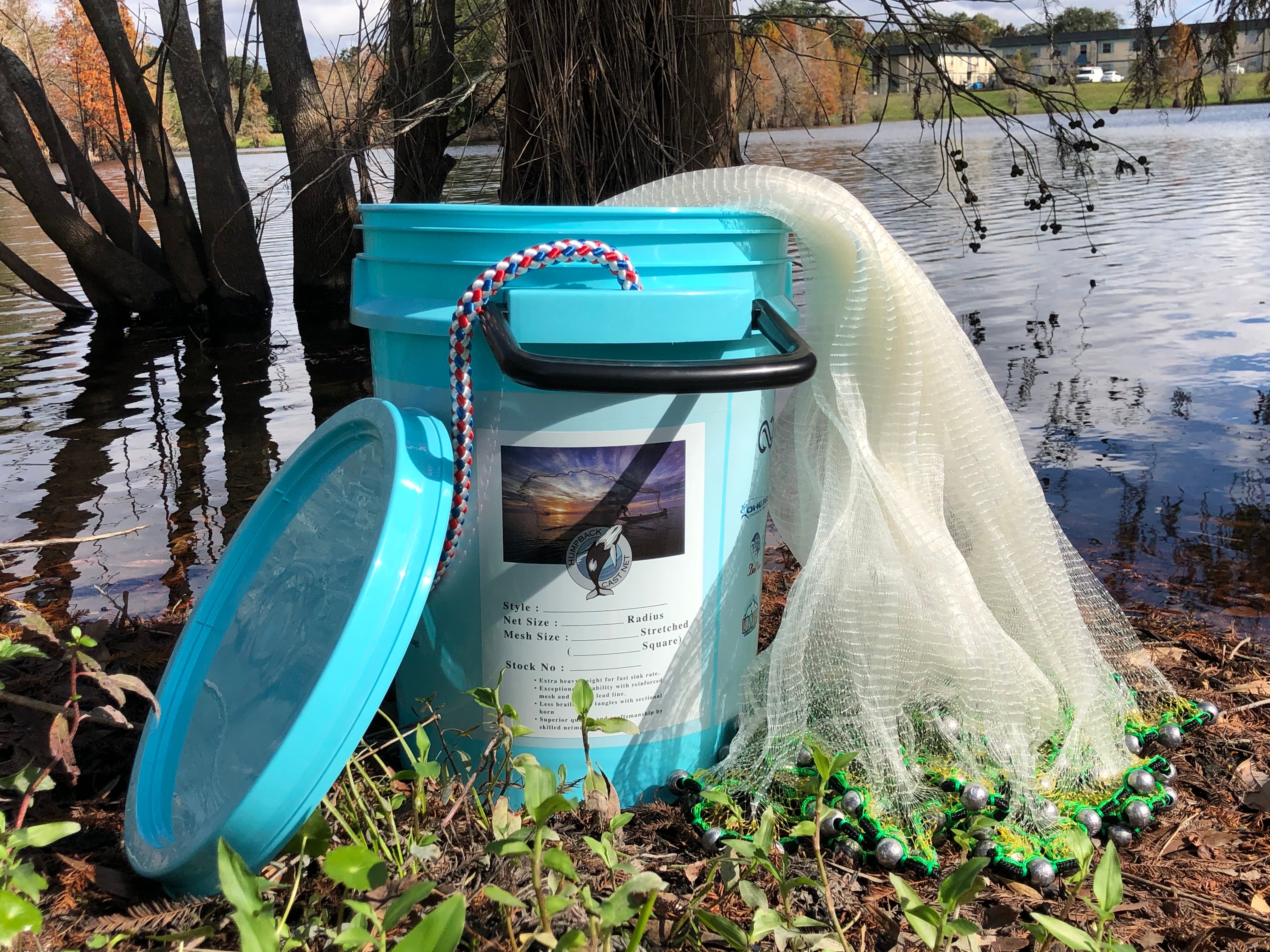 Humpback Cast Net - Ballyhoo 1/2" Sq. Mesh Humpback Cast Net - Ballyhoo 1/2" Sq. Mesh