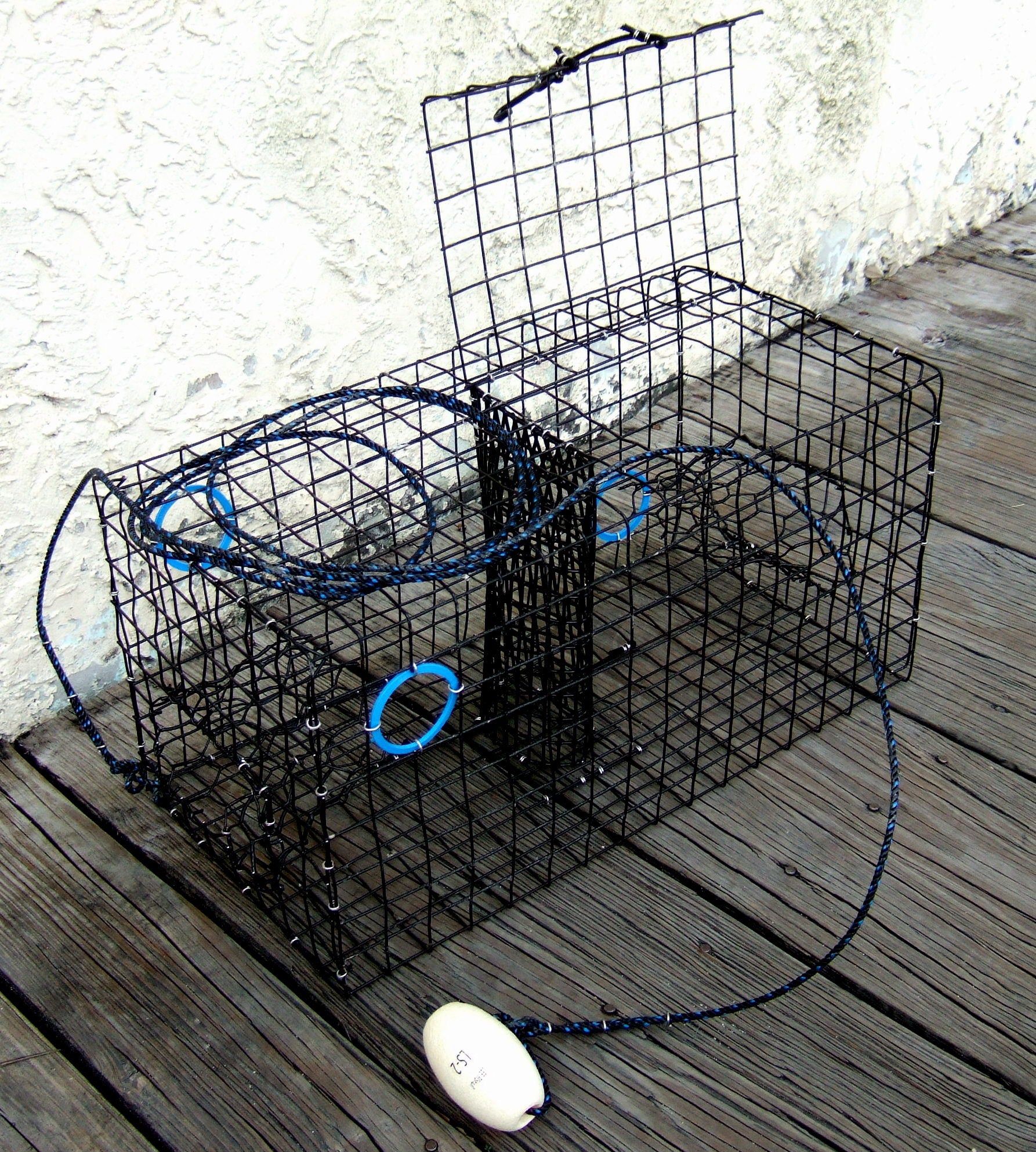 Blue Crab Trap - Galvanized or Vinyl Coated Wire Trap – Lee Fisher Fishing  Supply